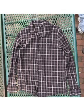 Volcom Men's Black and Gray Plaid Button-Up Shirt Large